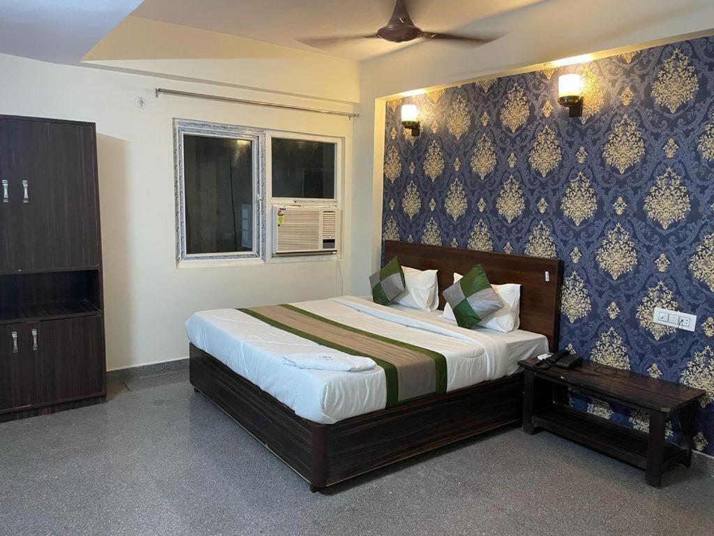 Hotel Dream Taj Family Rooms 200Mtr From Taj Mahal Agra  Esterno foto
